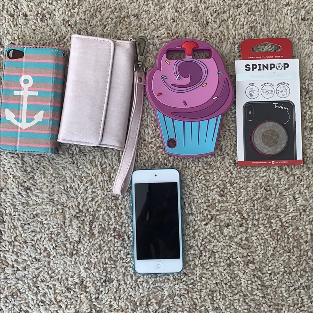 iPod with cases!